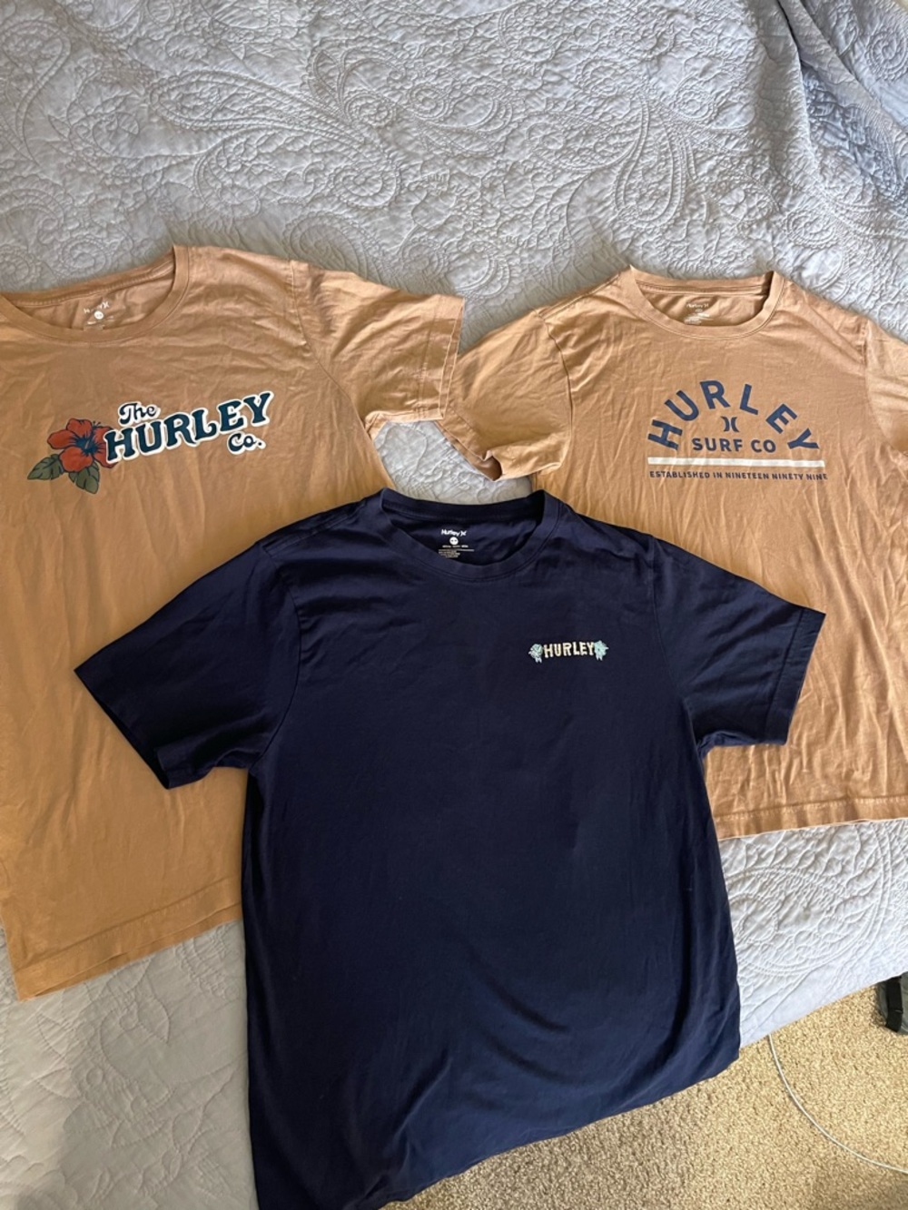 Bundle of 3 Hurley Men’s Short Sleeve Tees - Navy & Tan Graphic Set.